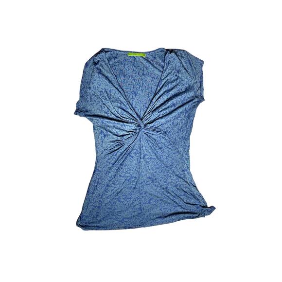 Velvet Women’s Medium Top Blue Twist Front Y2K Style Made in USA - Picture 1 of 6